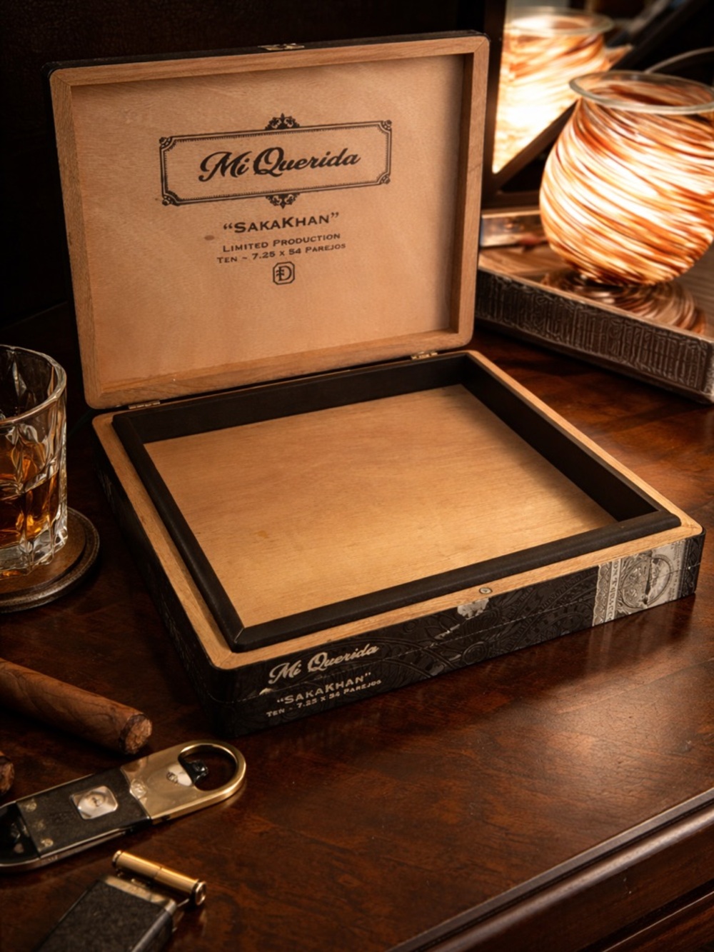 Mi Querida Sakakhan Cedar Cigar Box Limited Edition Wooden Humidor Storage Case